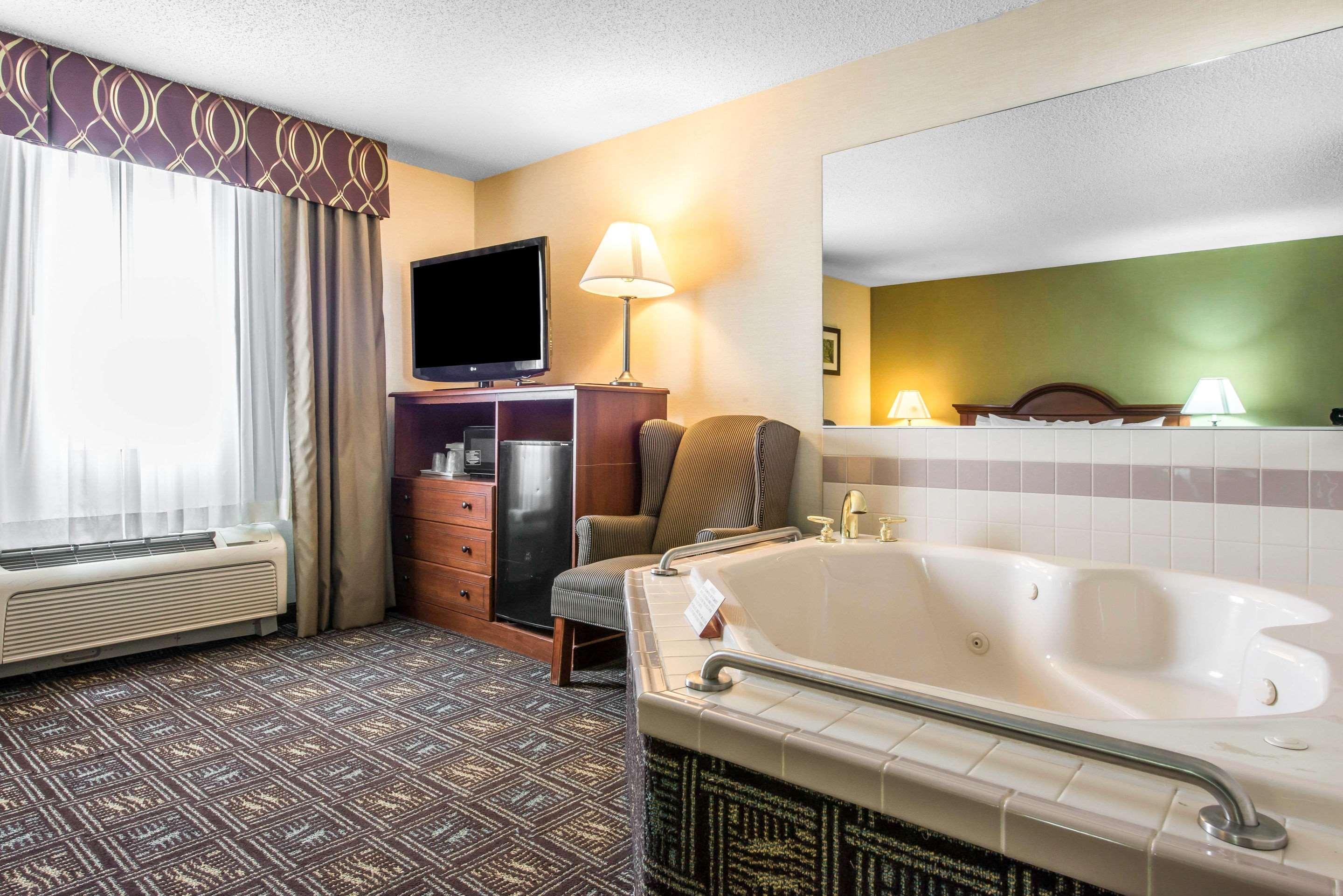 Comfort Inn Weirton Zewnętrze zdjęcie